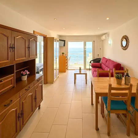 Europa 51 Apartment *
